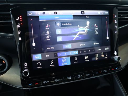 New 2026 Jeep Grand Wagoneer L Limited image 6