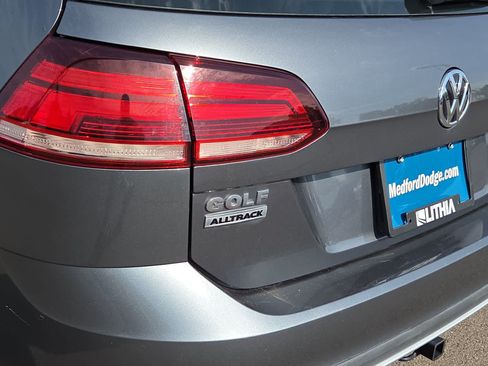 Used 2019 Volkswagen Golf Alltrack SE AWD/4WD image 15