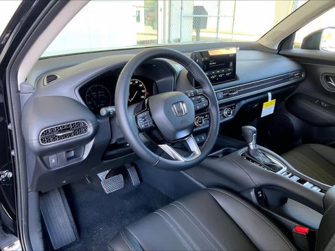 New 2026 Honda HR-V EX-L image 9