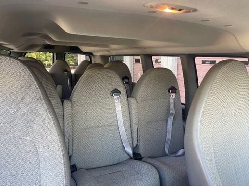 Used 2014 Chevrolet Express 3500 LT w/ LT Preferred Equipment Group RWD image 15