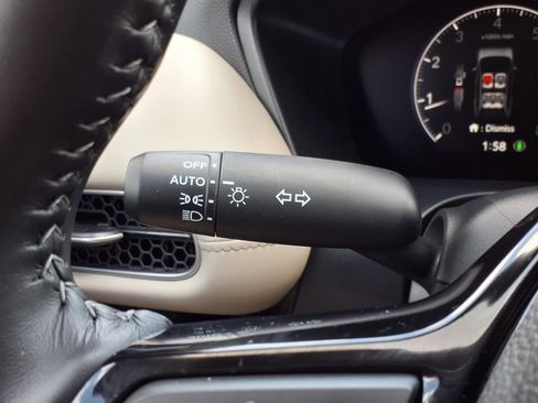 Used 2026 Honda HR-V EX-L image 18