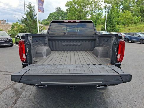 Used 2023 GMC Sierra 1500 Denali AWD/4WD image 28
