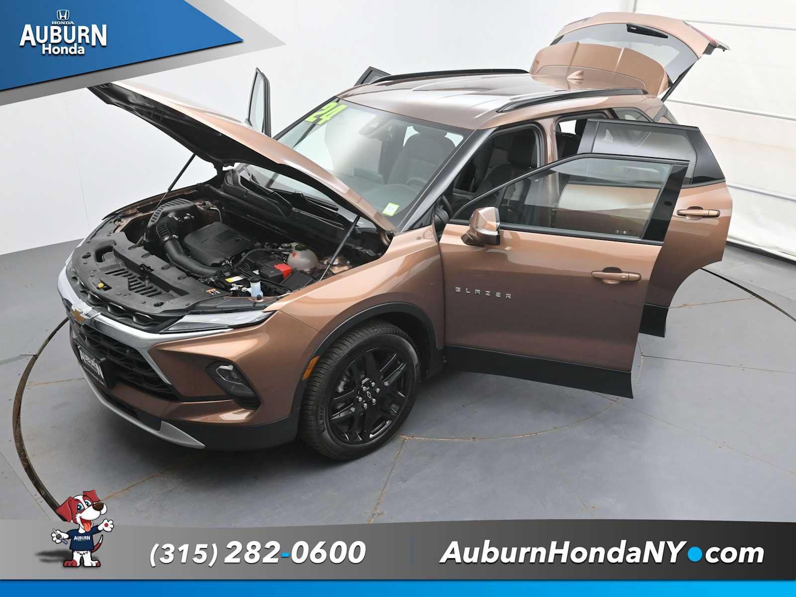 Used 2024 Chevrolet Blazer LT AWD/4WD image 43