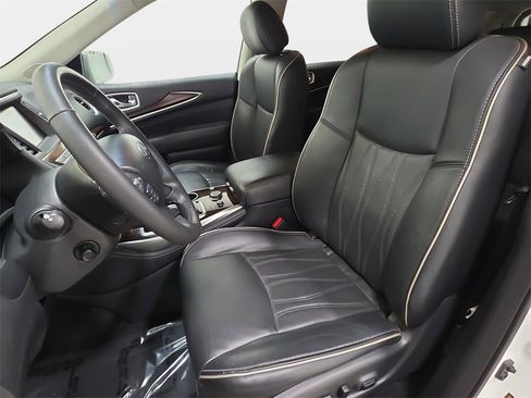 Used 2019 INFINITI QX60 Luxe w/ Sensory Package image 14