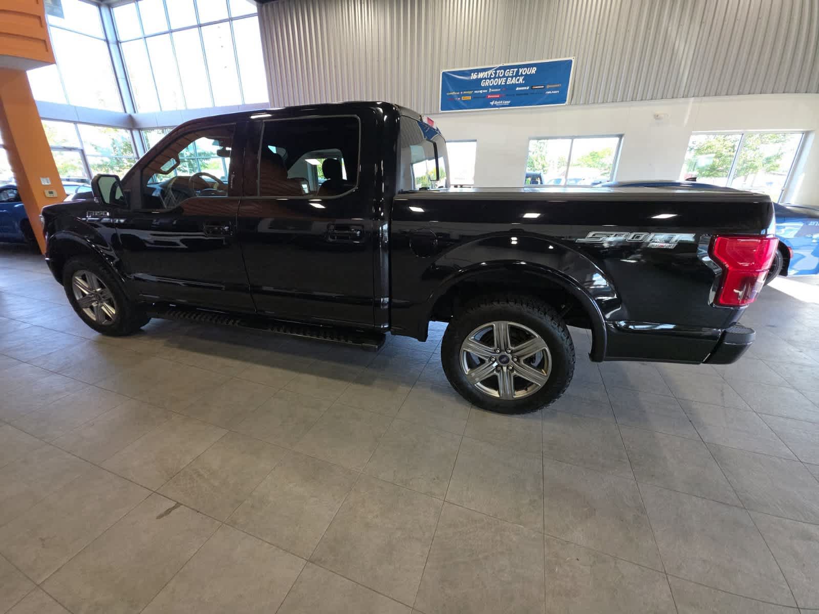 Used 2019 Ford F150 Lariat w/ Equipment Group 502A Luxury AWD/4WD image 11