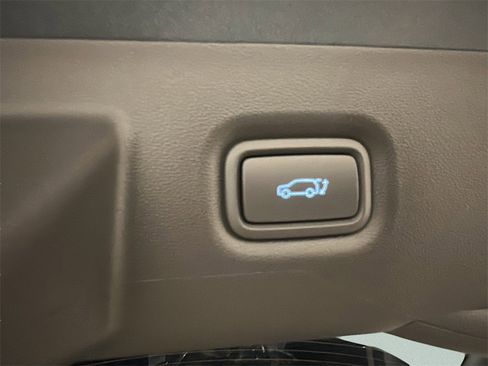 New 2026 Hyundai Ioniq 5 SEL image 18