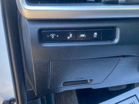 Used 2020 Kia Telluride LX AWD/4WD image 37