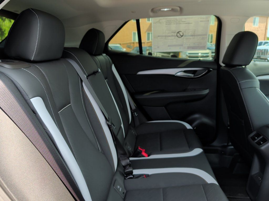 New 2026 Buick Envision Sport Touring AWD/4WD image 40