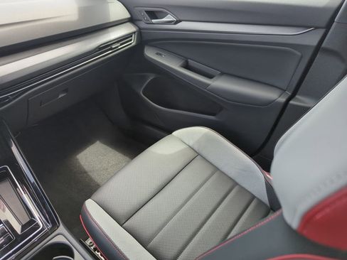 New 2026 Volkswagen GTI SE FWD image 26