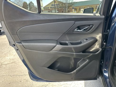 Used 2022 Chevrolet Traverse LT w/ LPO, Floor Liner Package image 22