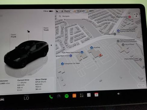 Used 2025 Tesla Model Y Long Range AWD/4WD image 64