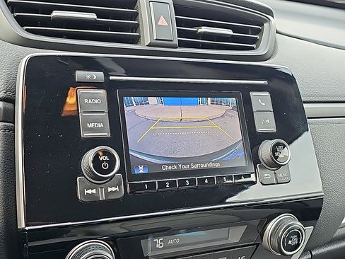 Used 2018 Honda CR-V LX image 17