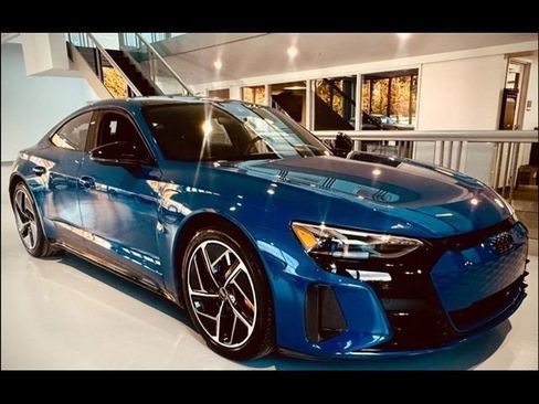 Used 2023 Audi RS e-tron GT w/ Carbon Performance Package image 1