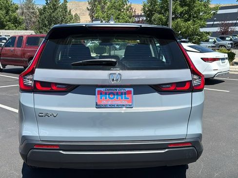 Used 2024 Honda CR-V LX image 4