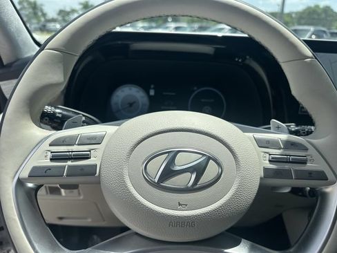 Certified 2025 Hyundai Palisade Calligraphy AWD/4WD image 19