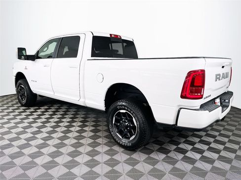 Used 2026 RAM 2500 Laramie AWD/4WD image 6