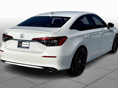 Used 2024 Honda Civic Sport image 12