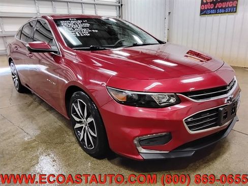 Used 2017 Chevrolet Malibu LT w/ Leather Package image 1