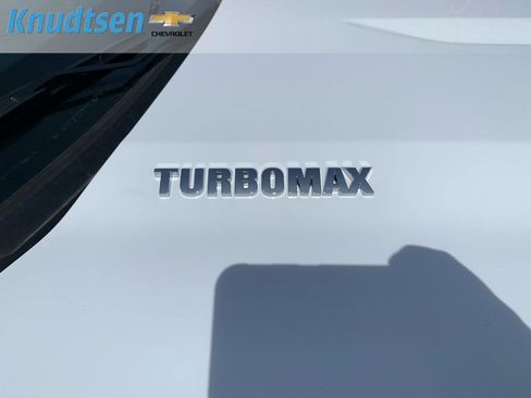 Used 2026 Chevrolet Silverado 1500 W/T w/ WT Value Package image 9