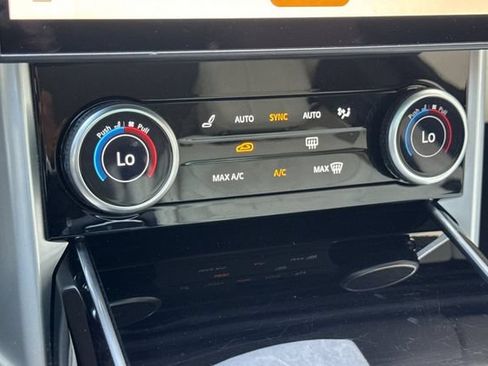 Used 2023 Land Rover Range Rover Autobiography AWD/4WD image 21
