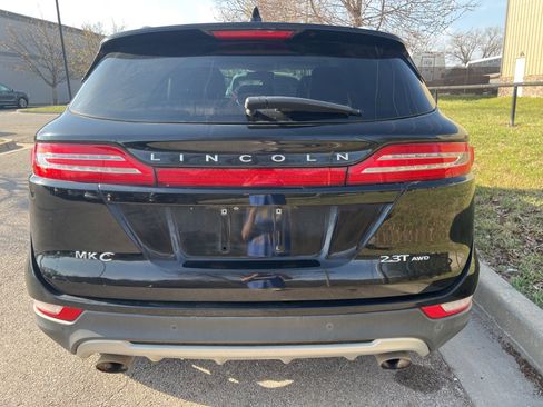 Used 2017 Lincoln MKC Reserve image 6