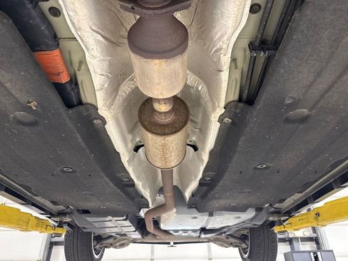 Used 2016 Ford Fusion SE image 26