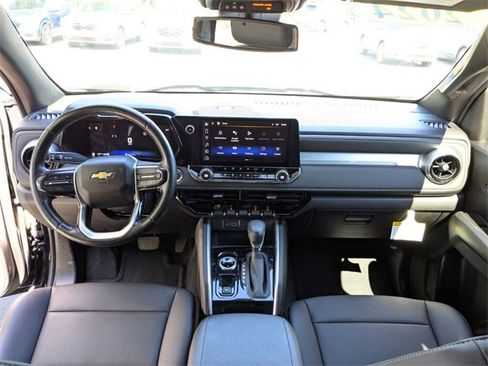 Used 2024 Chevrolet Colorado LT w/ LT Convenience Package III image 14