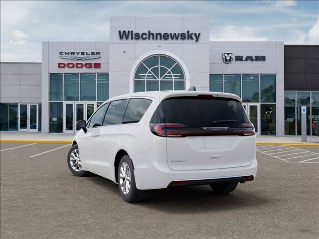 New 2027 Chrysler Pacifica Select w/ Family Tech Group AWD/4WD image 3