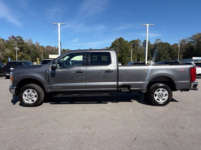 Used 2026 Ford F250 XLT AWD/4WD image 2