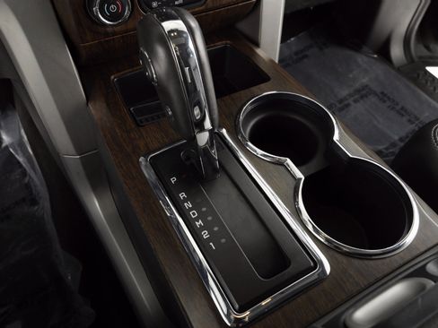 Used 2014 Ford F150 Lariat w/ Equipment Group 502A Luxury image 32