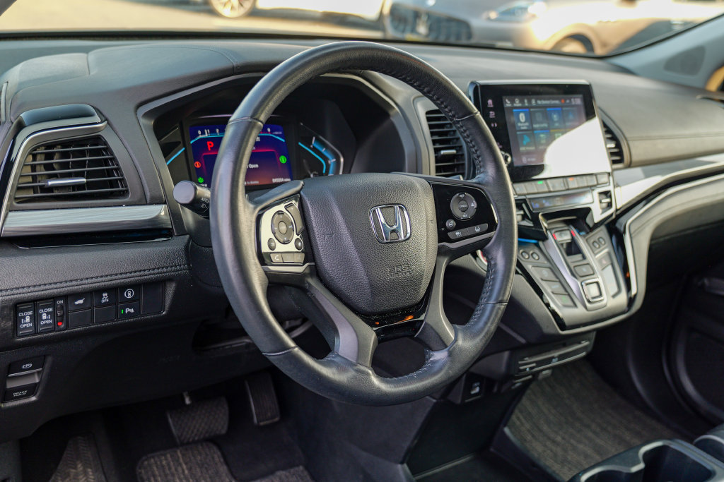 Used 2023 Honda Odyssey Elite image 20