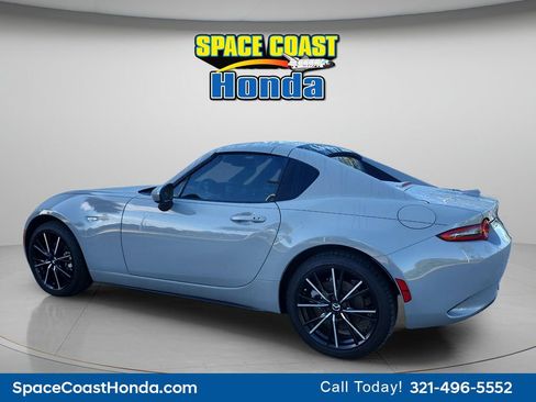 Used 2025 MAZDA MX-5 Miata RF Grand Touring RWD image 11