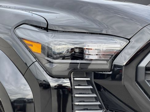 New 2025 Toyota Tacoma SR5 image 9