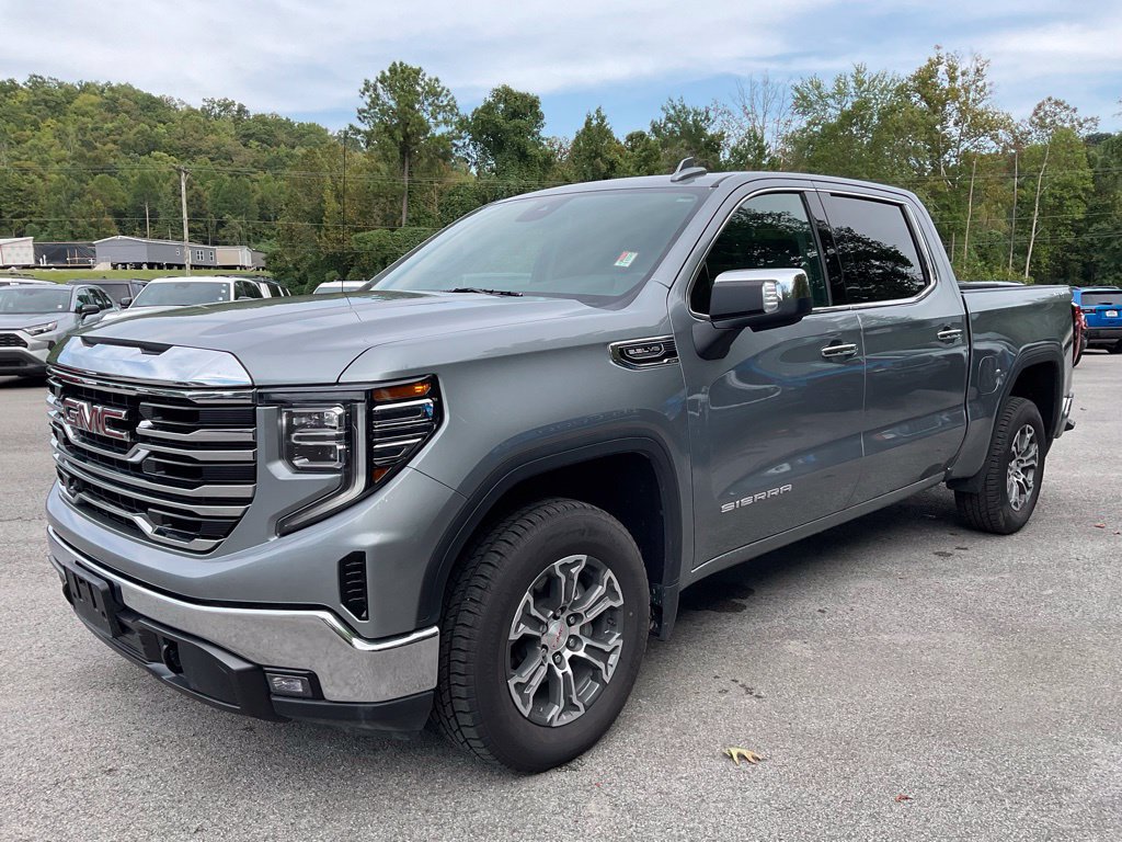 Used 2026 GMC Sierra 1500 SLT AWD/4WD image 3