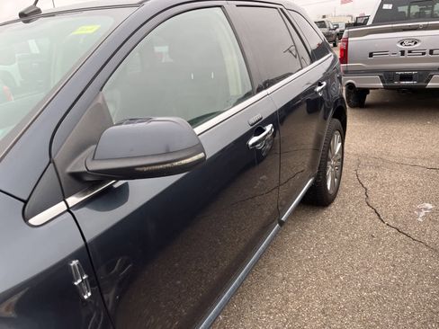 Used 2013 Lincoln MKX AWD image 8