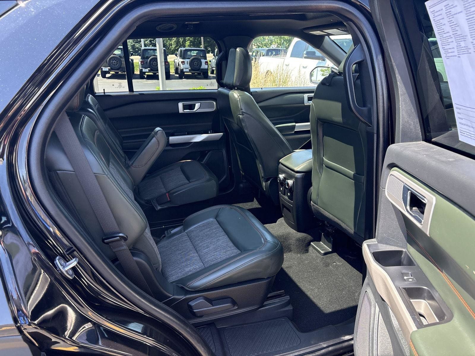 Used 2023 Ford Explorer Timberline w/ Timberline Technology Package AWD/4WD image 14