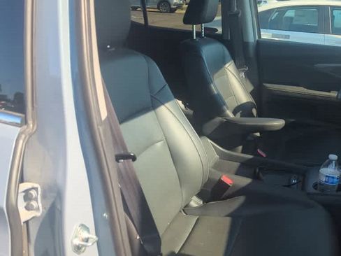 Used 2022 Honda Ridgeline RTL-E image 3