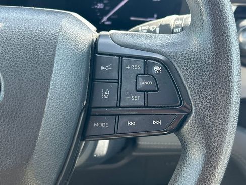 Used 2022 Toyota Sienna LE image 41