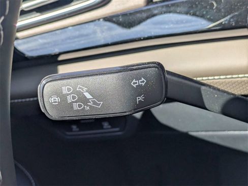 New 2026 Volkswagen Atlas SEL image 30