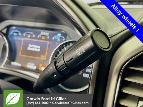 Used 2020 Ford F350 Platinum AWD/4WD image 10