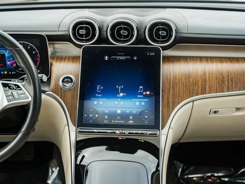 Certified 2024 Mercedes-Benz GLC 300 4MATIC image 22