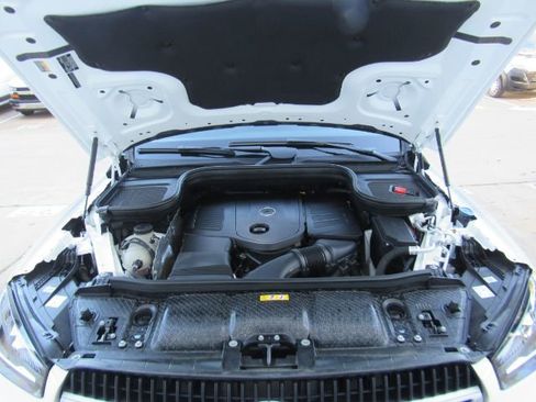 Used 2024 Mercedes-Benz GLE 450e 4MATIC image 53