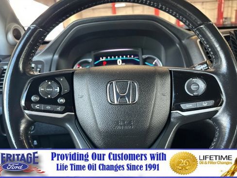 Used 2022 Honda Pilot Touring image 25