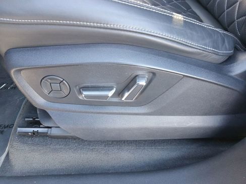 Used 2021 Audi SQ8 Premium Plus image 17