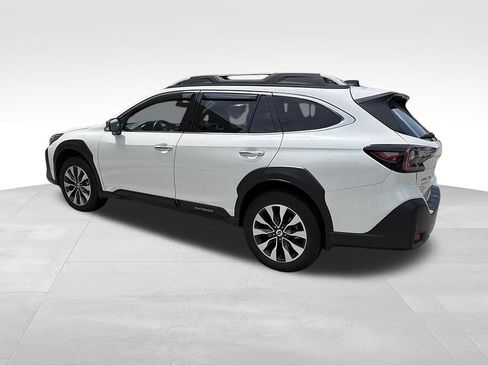 Used 2025 Subaru Outback Touring XT w/ Popular Package #2 AWD/4WD image 6