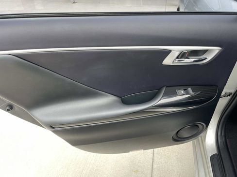 Used 2019 Toyota Mirai image 18