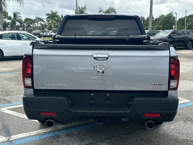 Used 2023 Honda Ridgeline Sport image 7