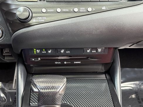 Used 2020 Lexus ES 350 F Sport image 38