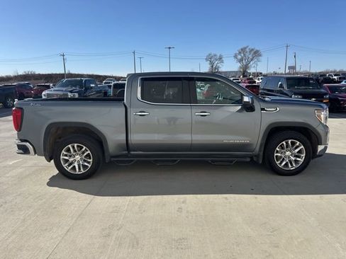Used 2021 GMC Sierra 1500 SLT w/ SLT Convenience Package image 2