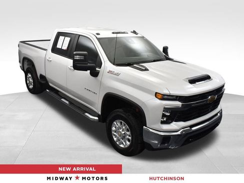 Used 2024 Chevrolet Silverado 3500 LT w/ Z71 Off-Road Package image 1